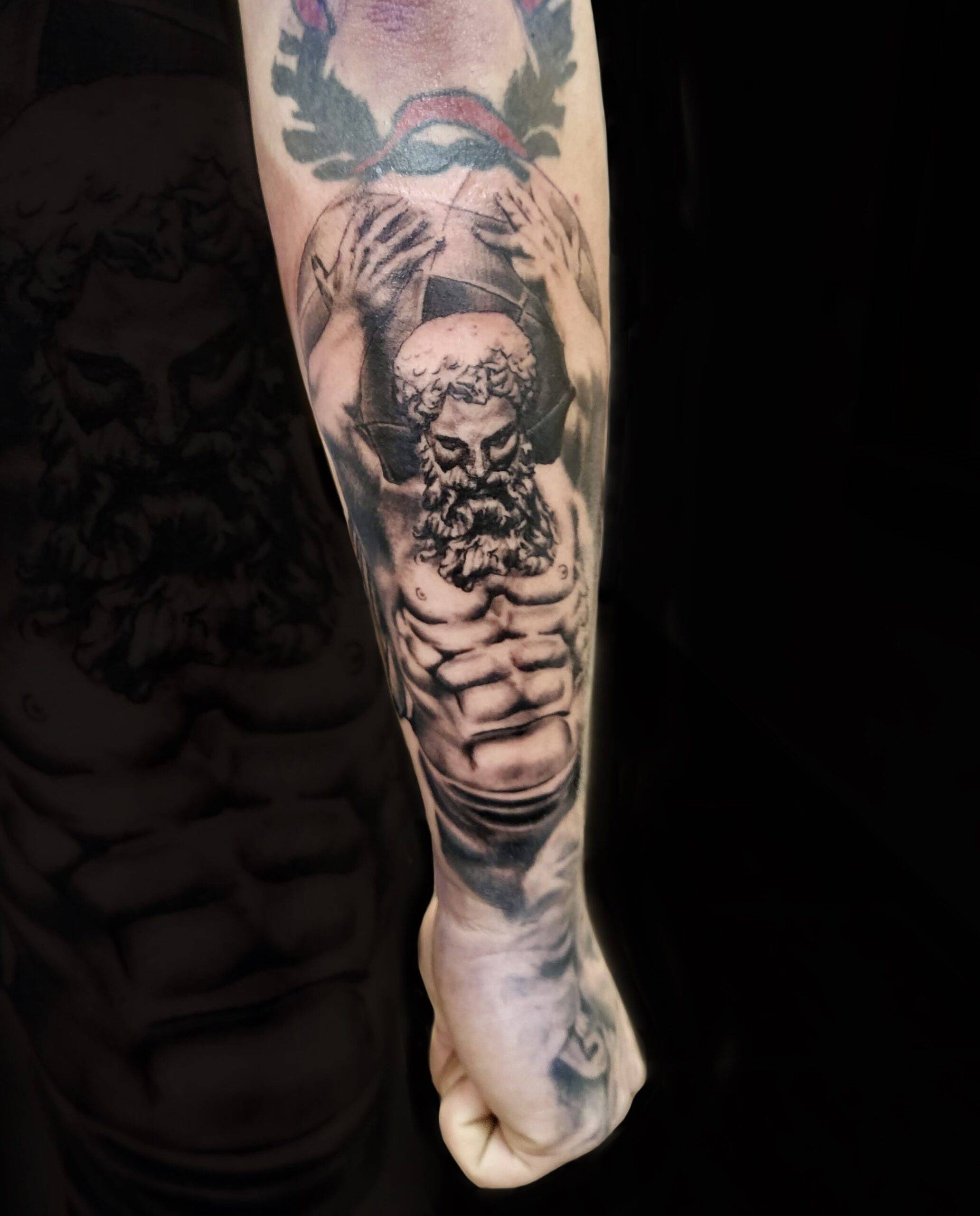 aprende a tatuar realismo con nuestro curso de tatuaje realista