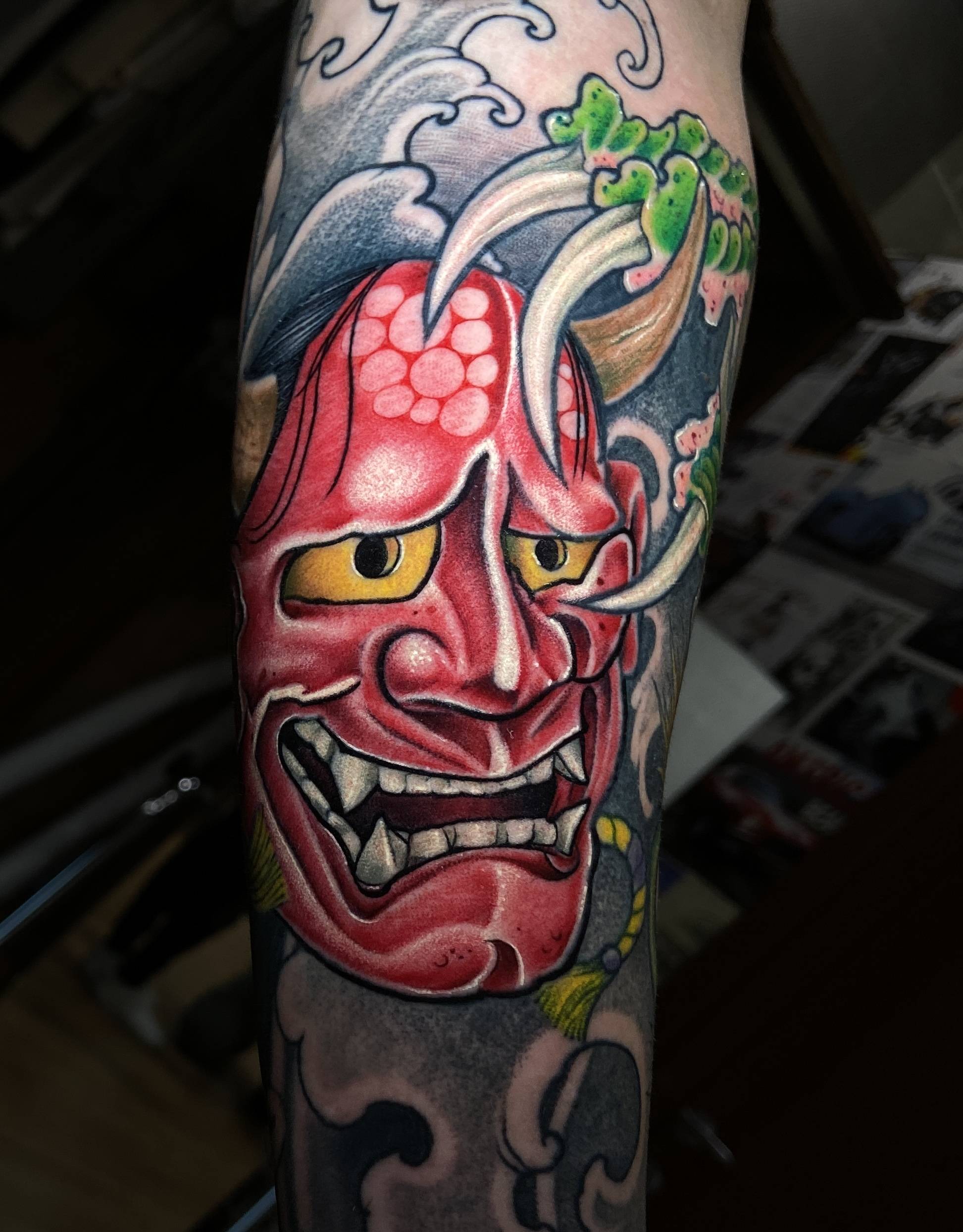 tatuaje máscara de oni inkschool