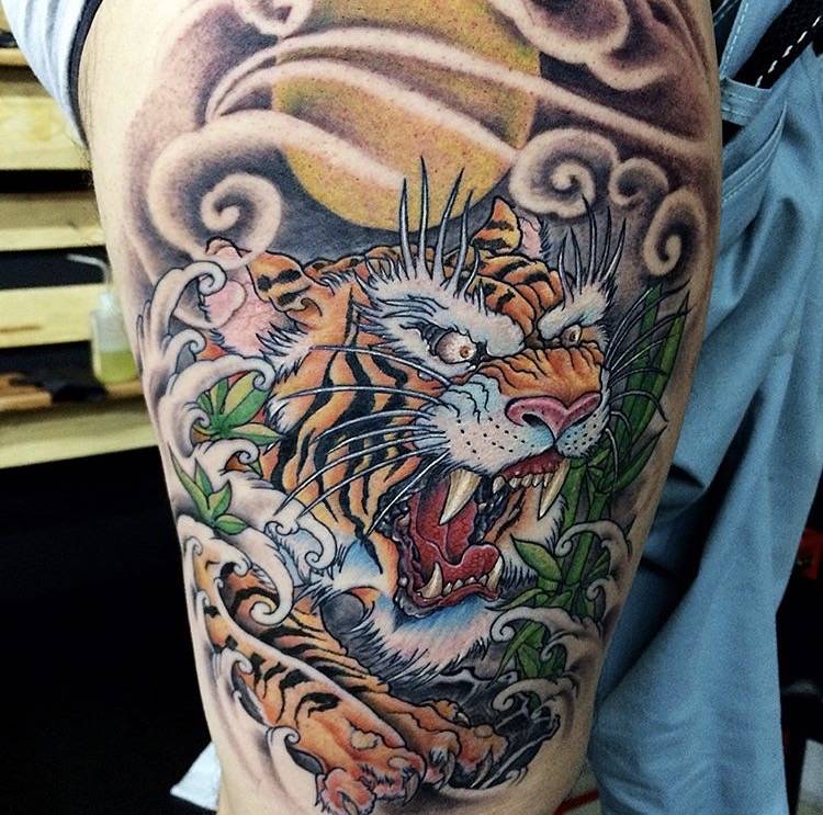 tautaje tigre a color